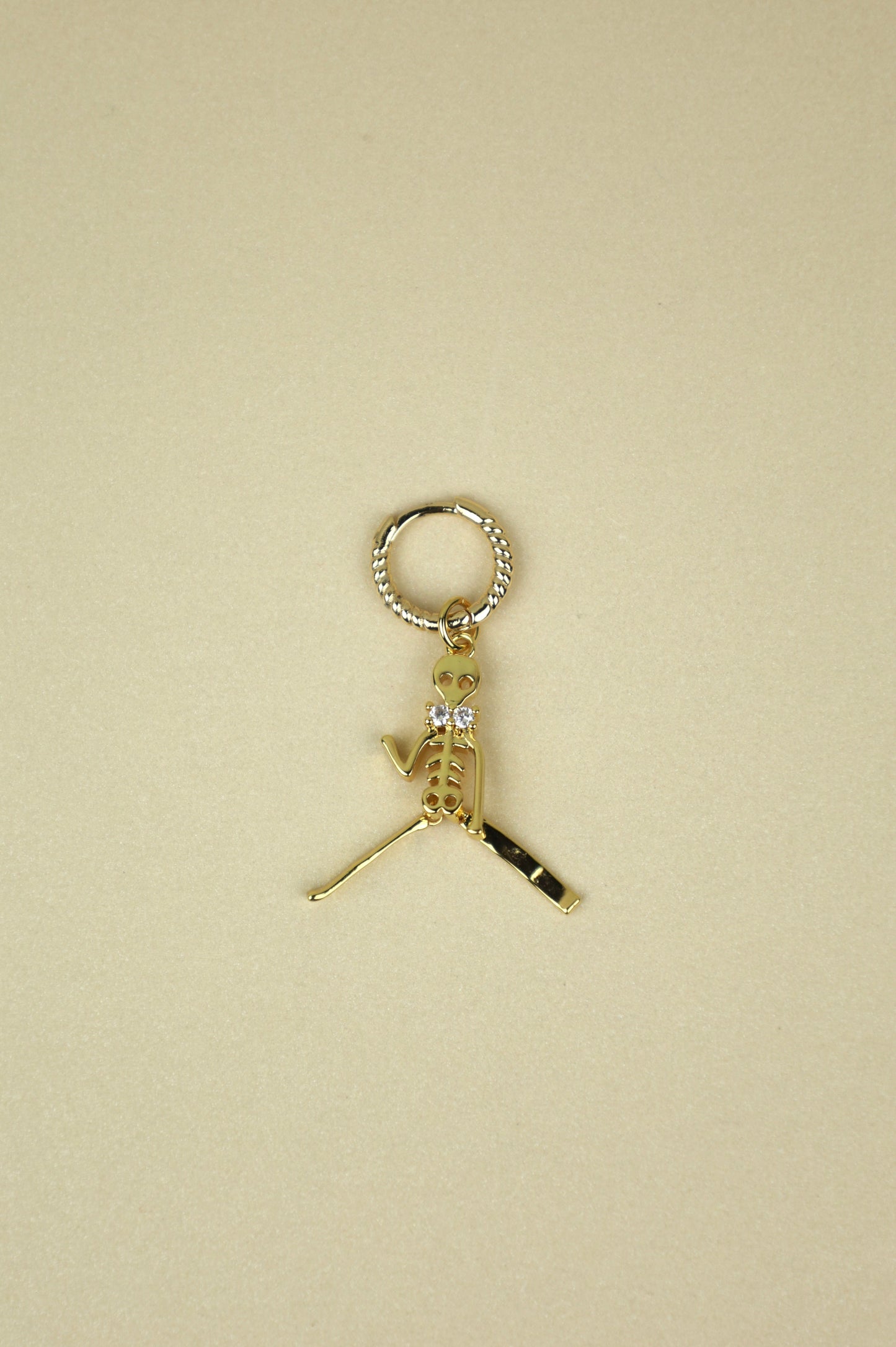 Skeleton Earring in gold