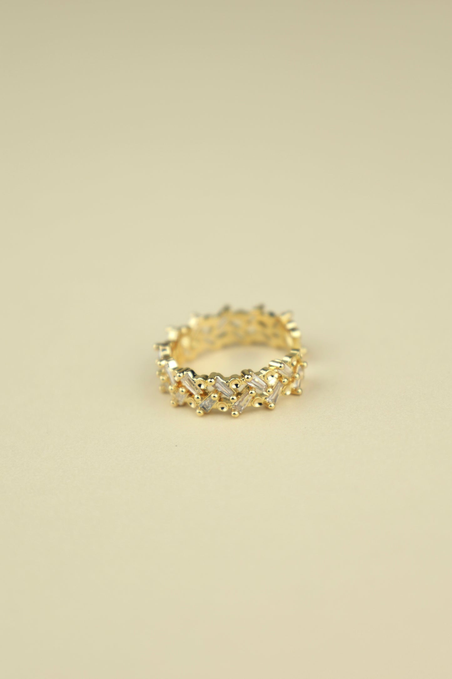 Terra crystal ring