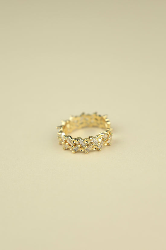 Terra crystal ring