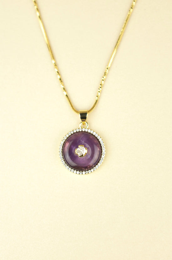 Load image into Gallery viewer, Infinity Amethyst necklace in gold
