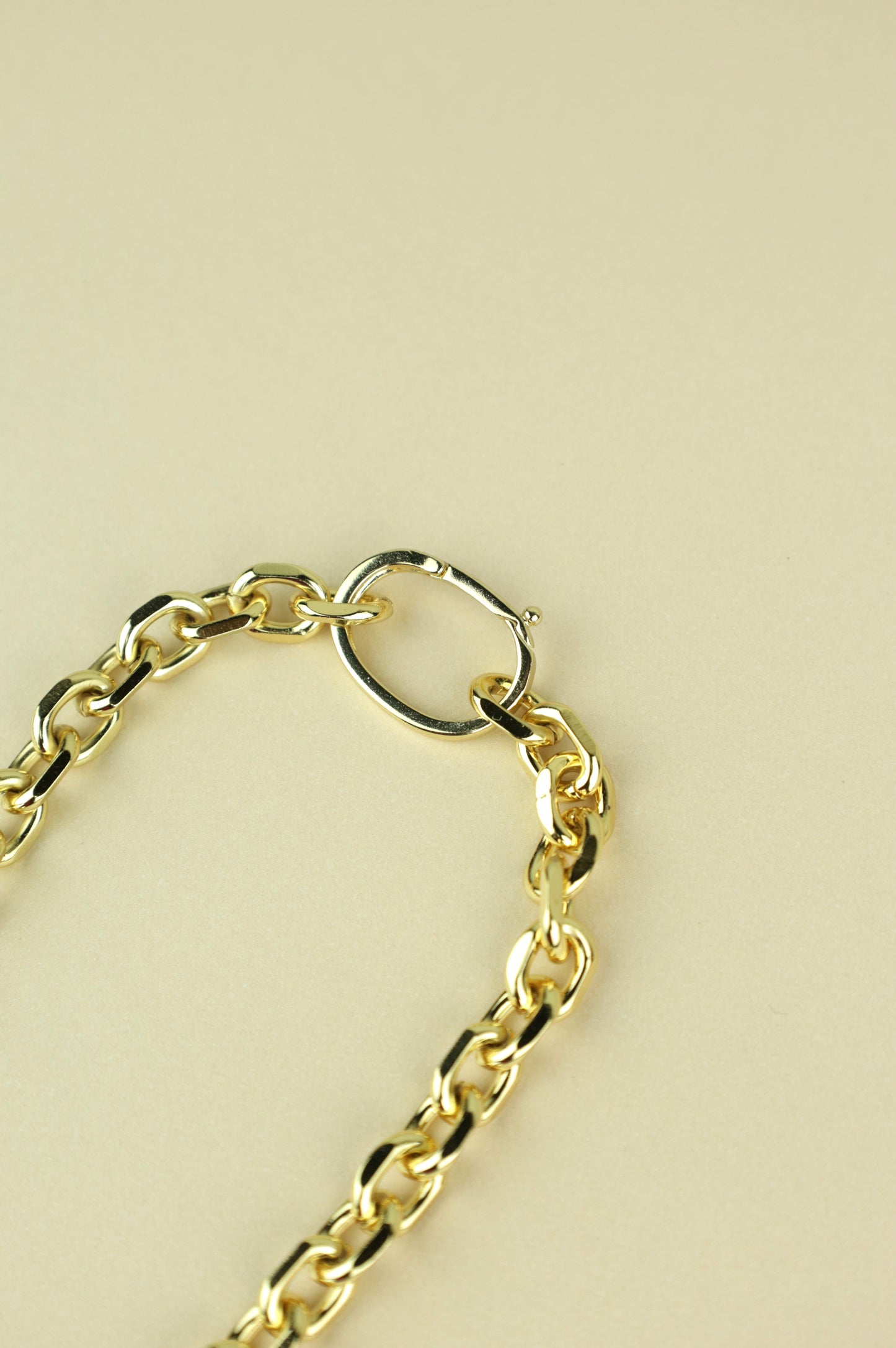 Chelle Anklet in gold