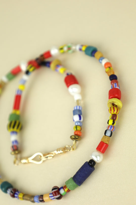 Load image into Gallery viewer, Devi beaded necklace

