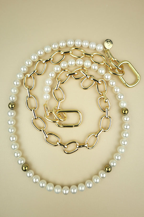 A/C Pearl Wallet Chain