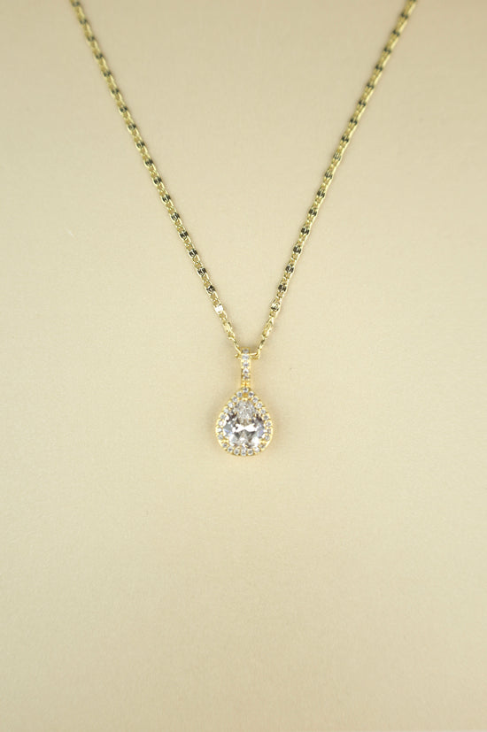 Clio Crystal necklace in gold