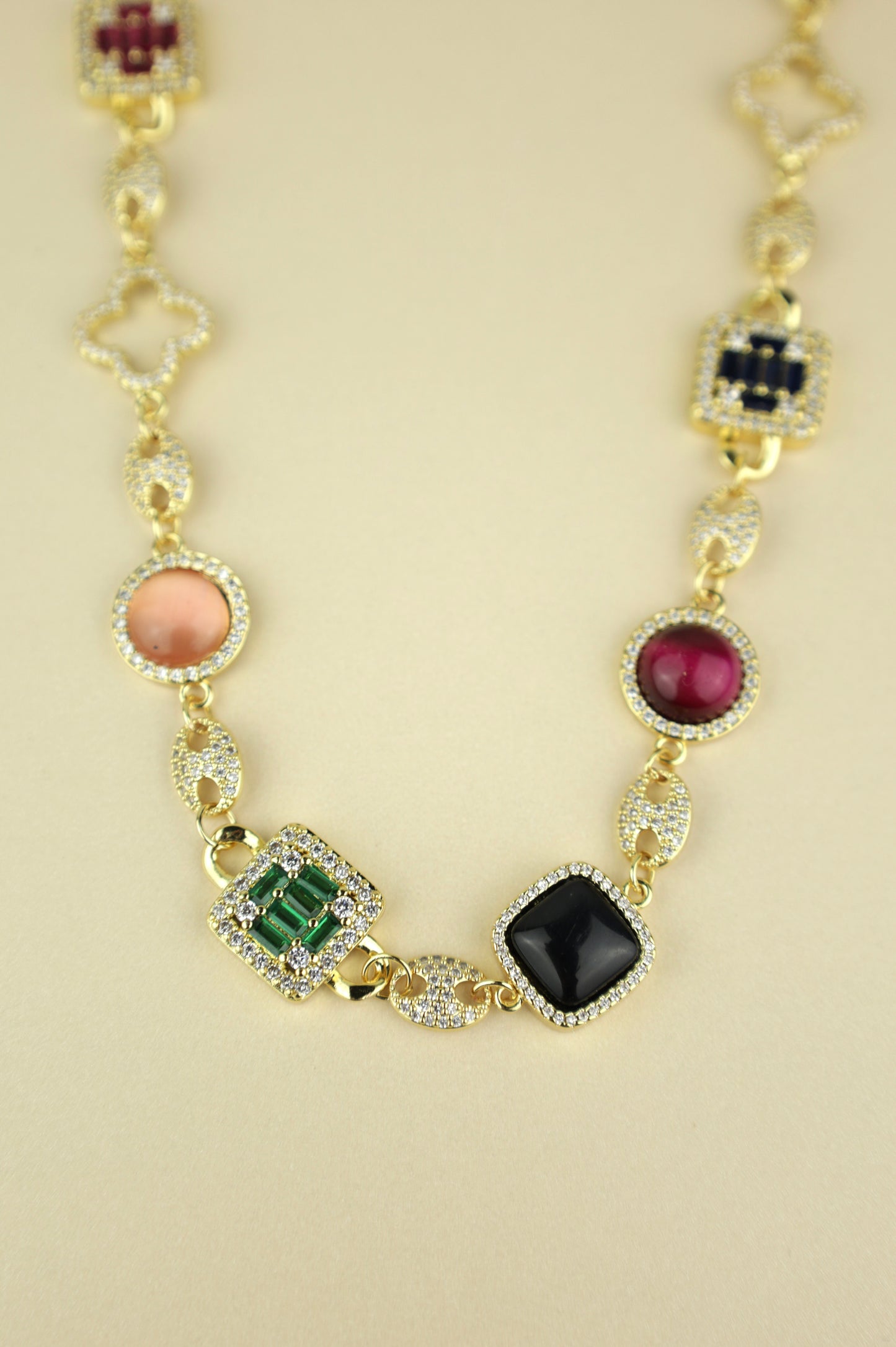 EOS tennis necklace