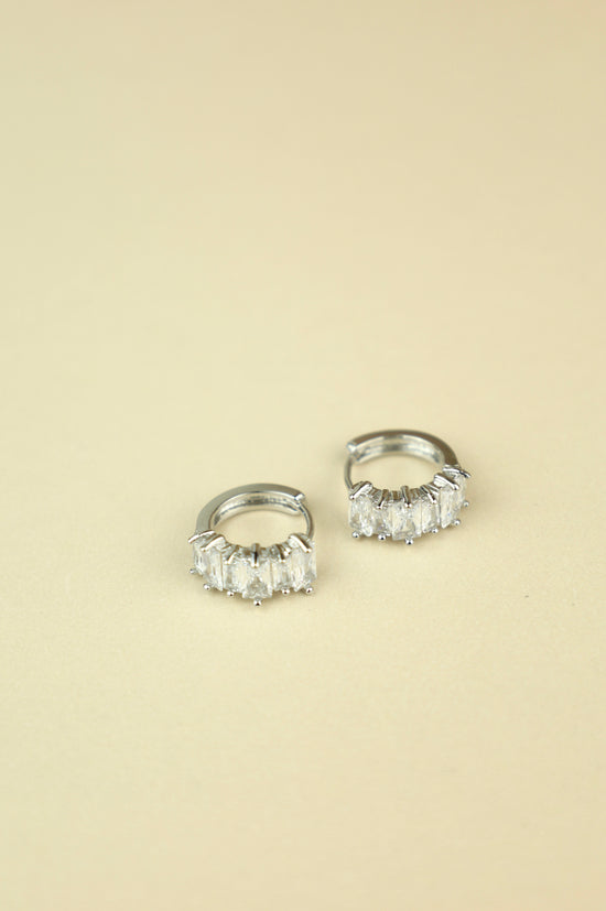 Load image into Gallery viewer, Hathor Baguette Earrings “Silver”
