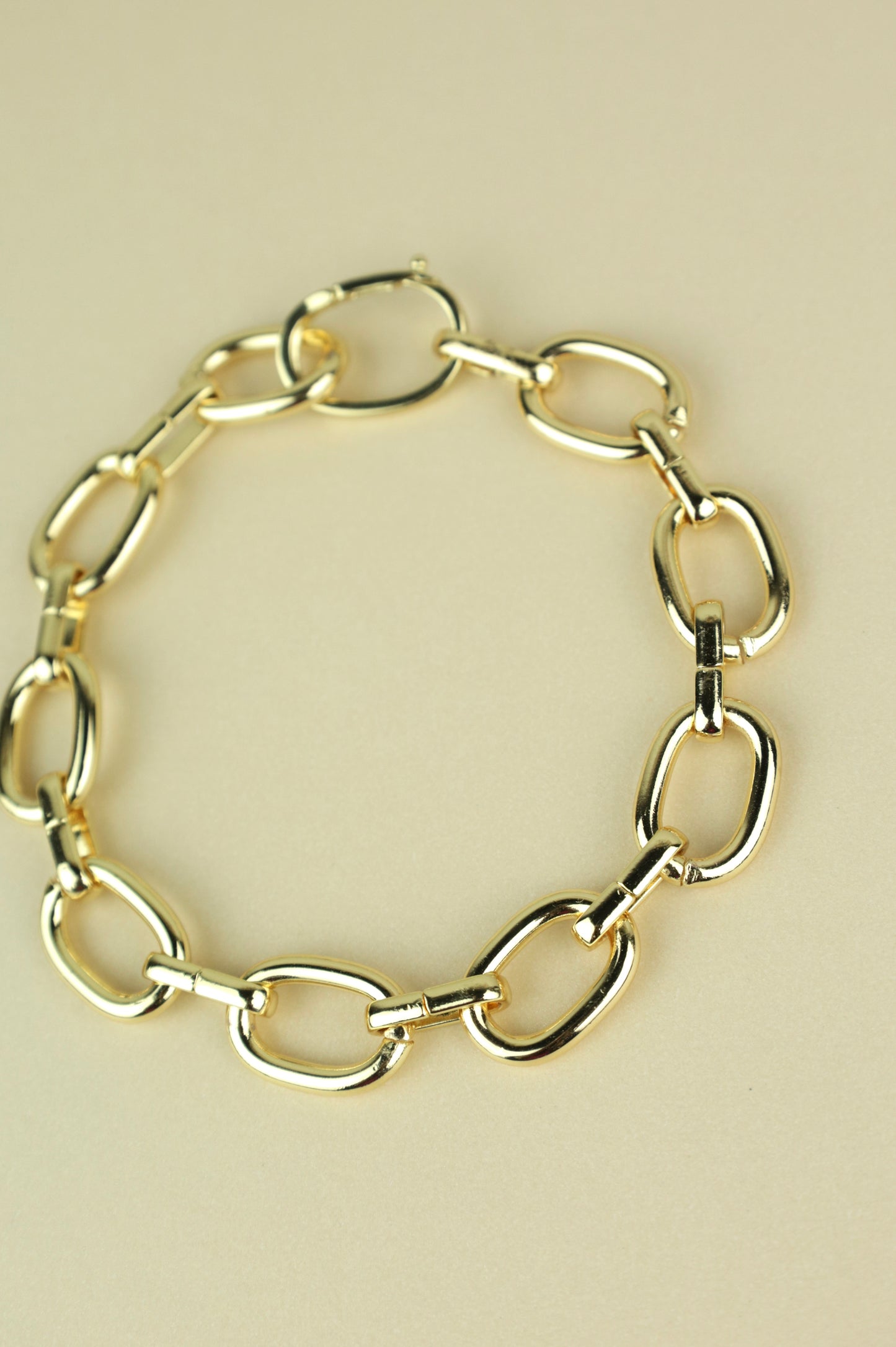 Oshua Anklet in gold