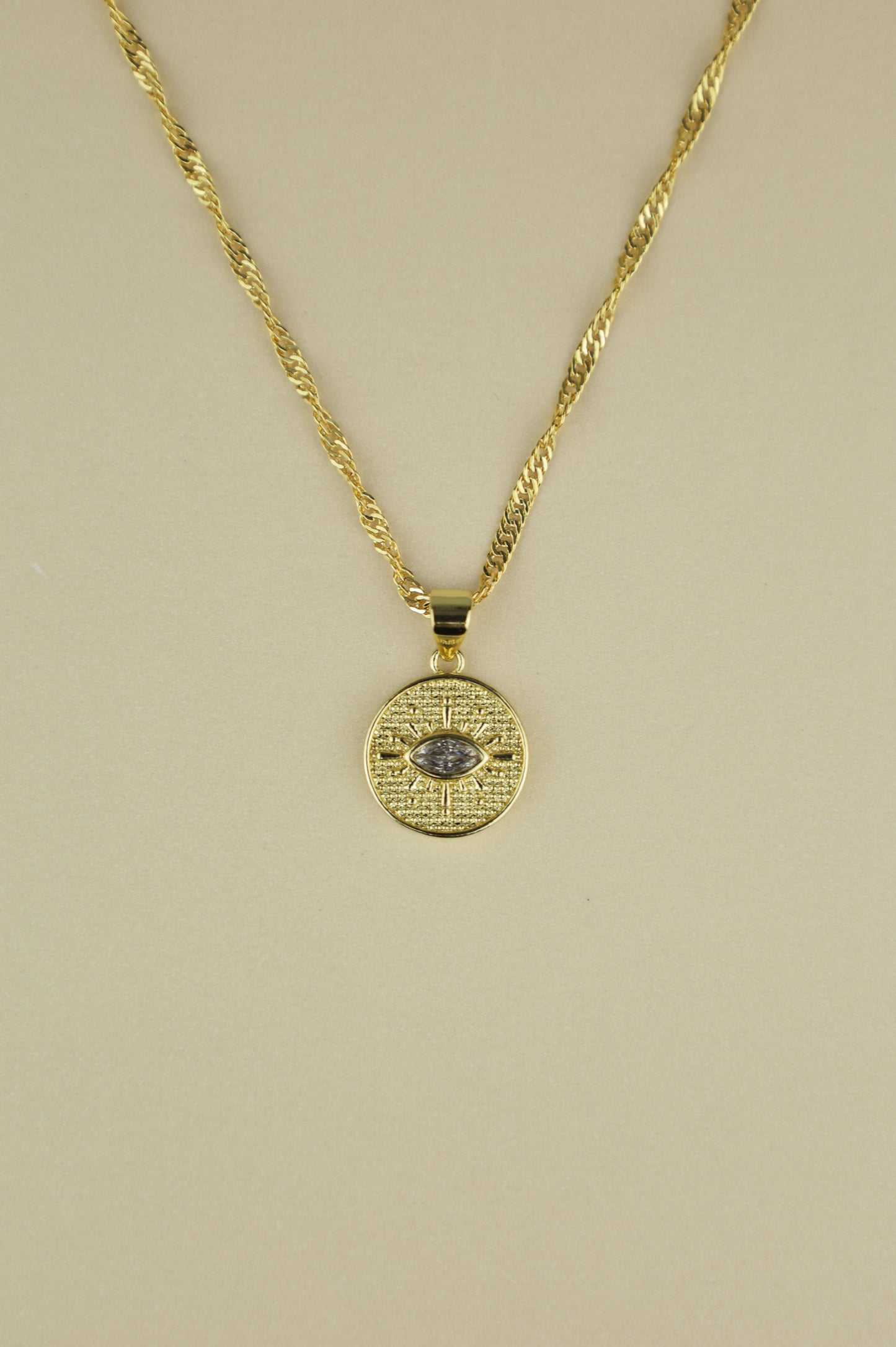 Vera Evil Eye necklace in gold