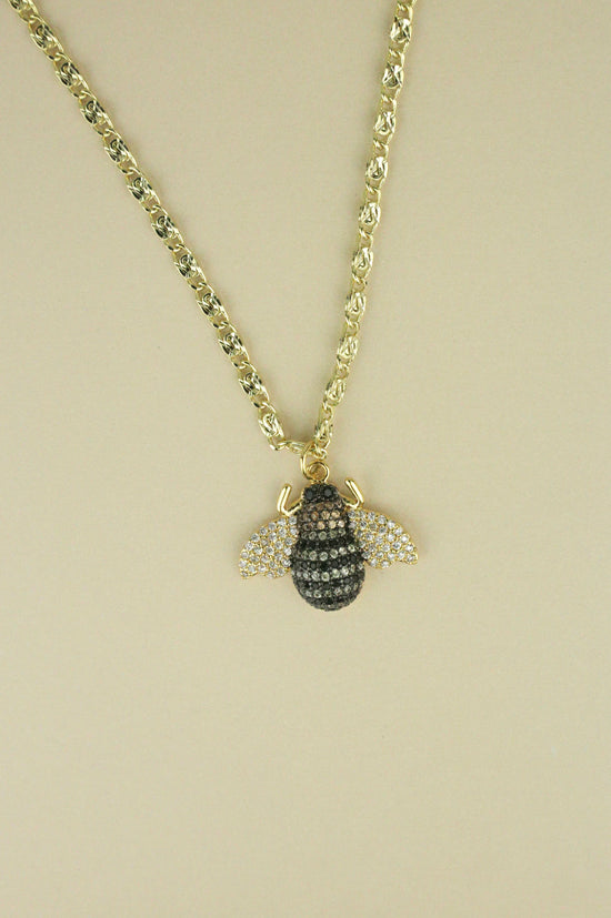 Load image into Gallery viewer, Totem Queen Bee Necklace in gold
