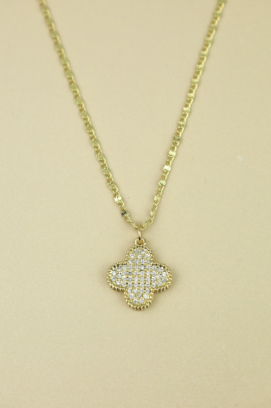 Clover Necklace in gold