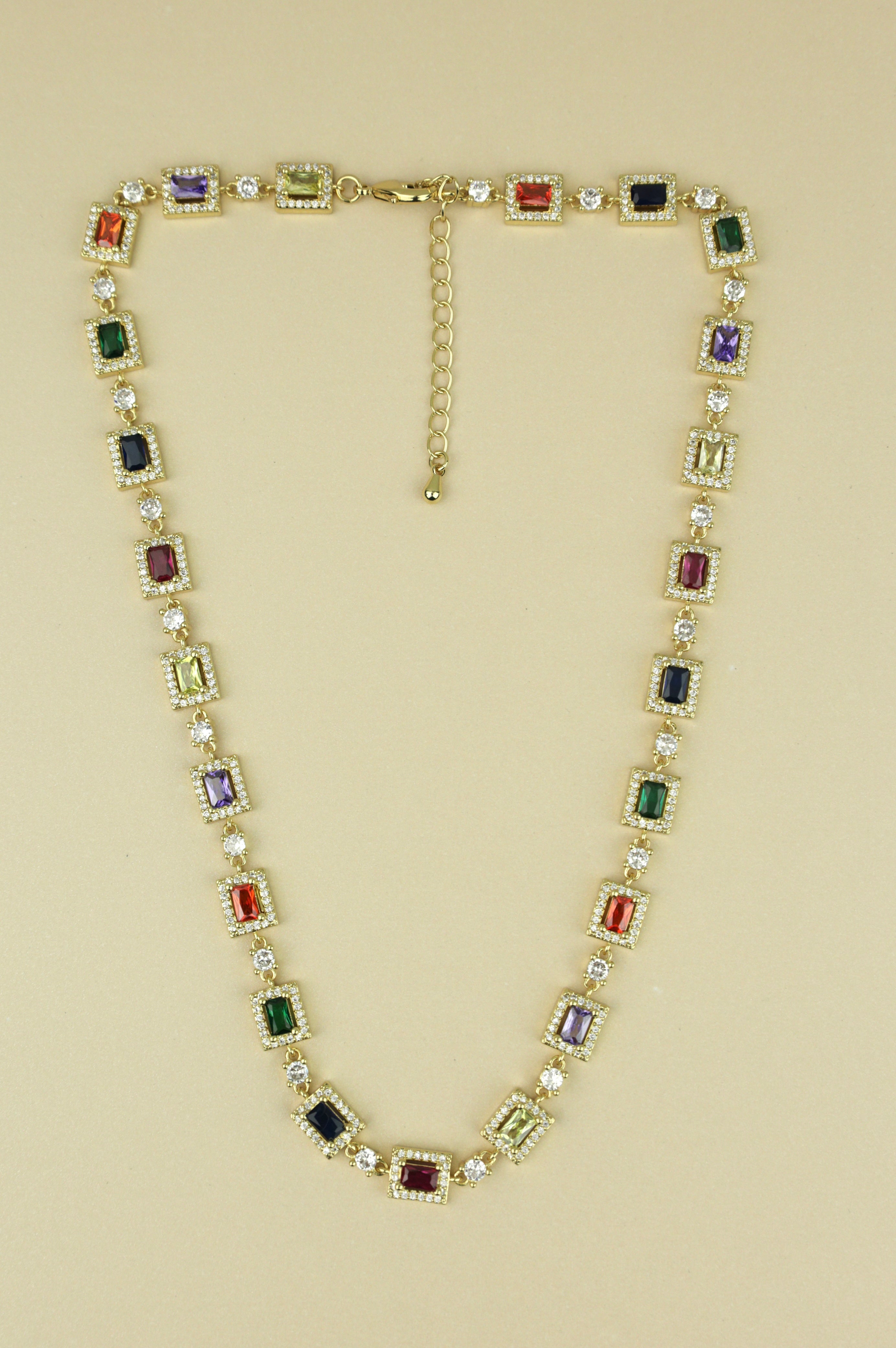 DIFFERENT NECKLACE PREMIUM　53cm ジョージ Fashion 21 Gold-tone Square Colorful Gemstone Pendant 24