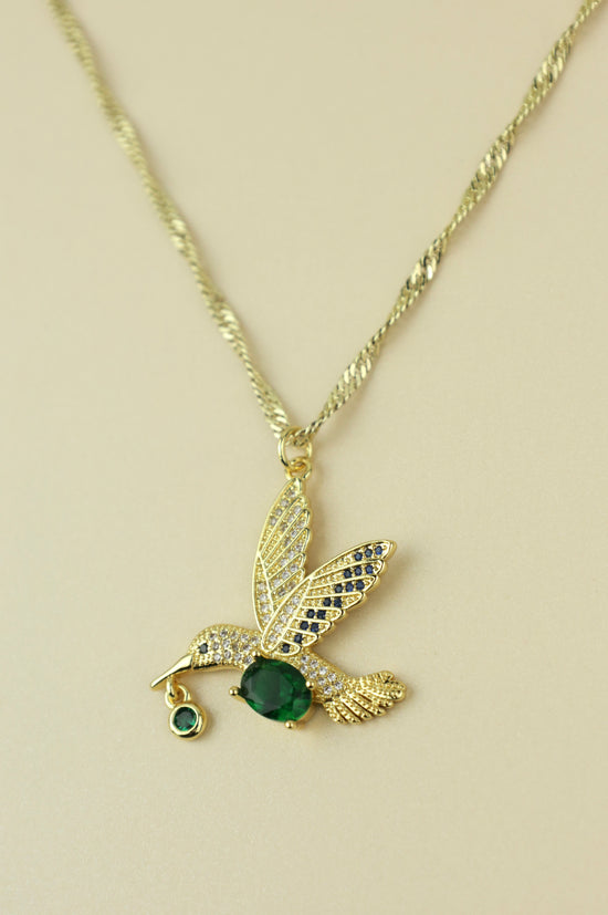 Hummingbird necklace in gold