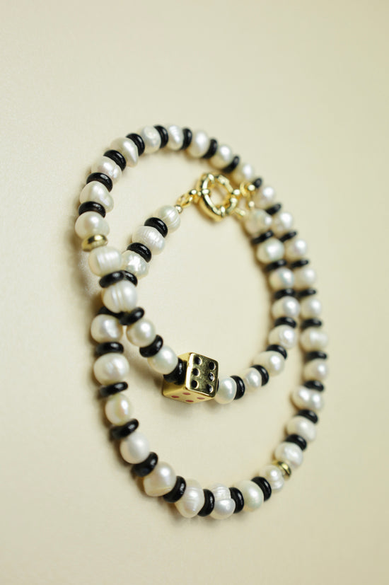 Load image into Gallery viewer, Dice Pearl beaded necklace
