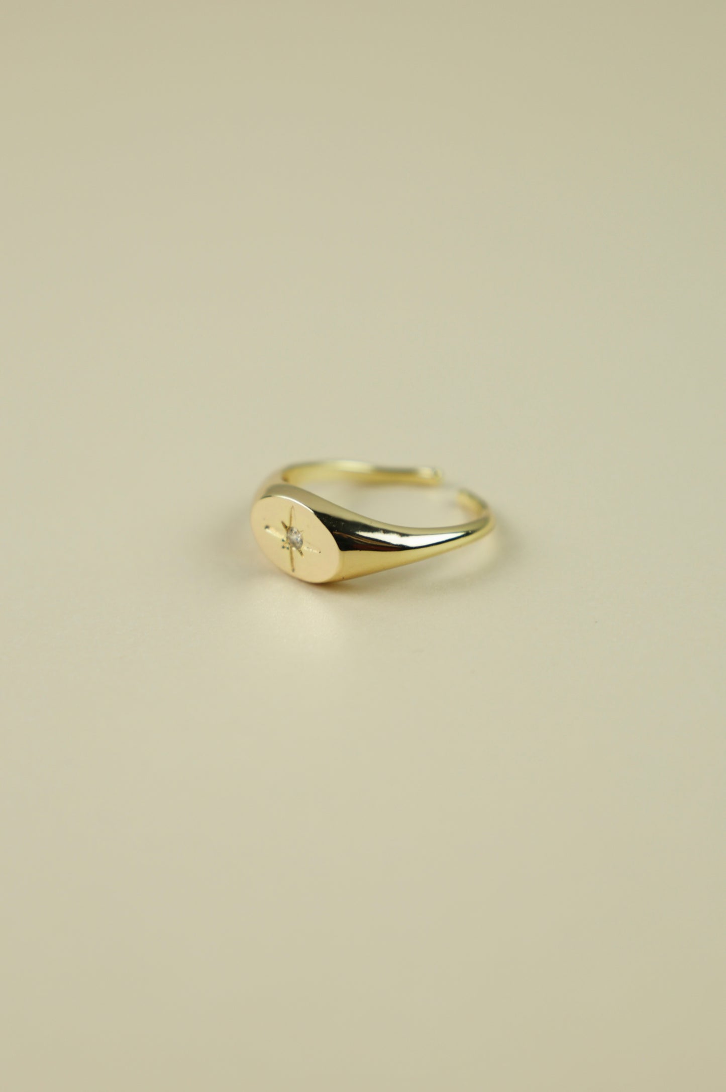 North Star ring in gold