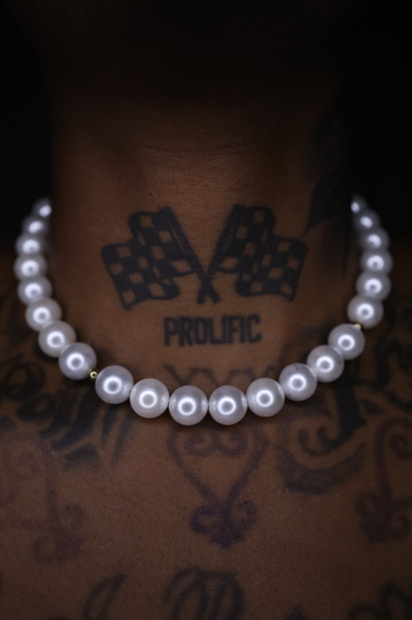 Neo Beaded Mother of Pearl necklace