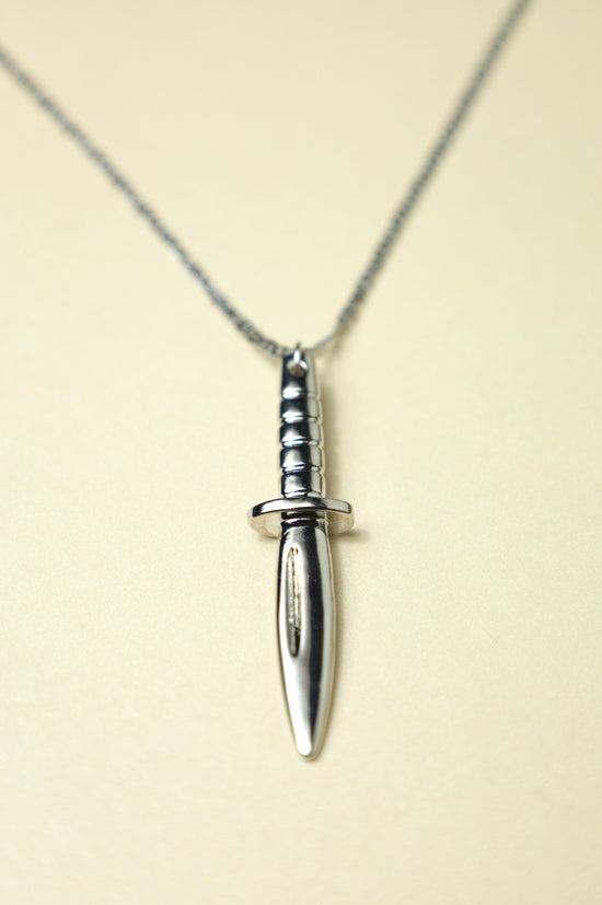 Blade Silver necklace
