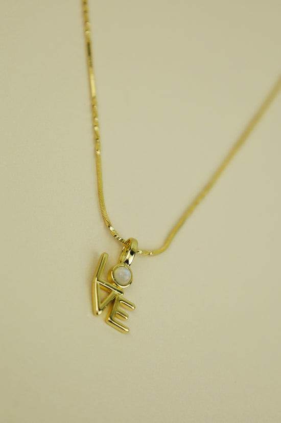Load image into Gallery viewer, MAe LOVE Necklace in gold
