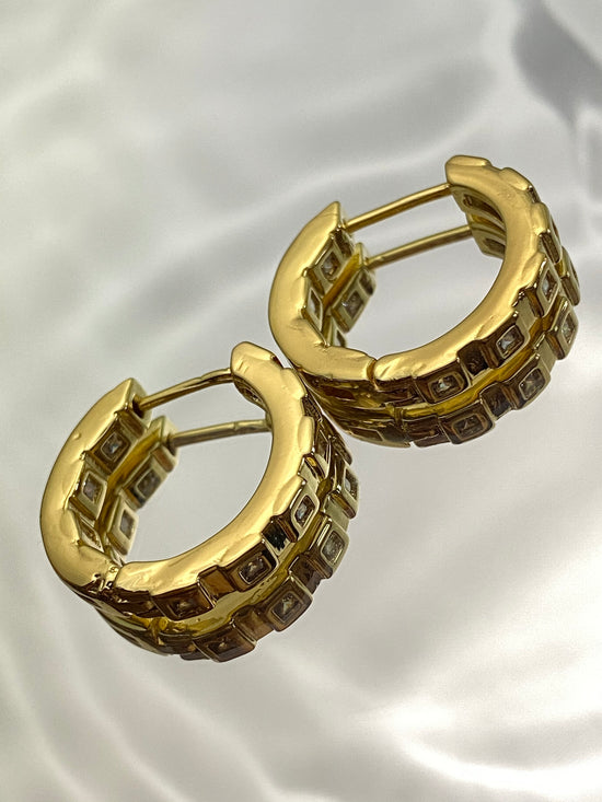 Tierra Loop Earrings